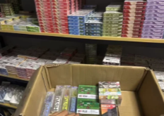 悦刻一代二代三代四代哪个好？